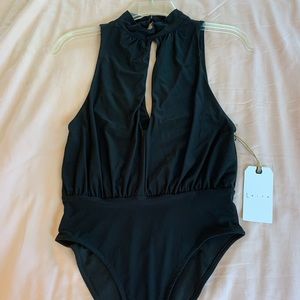 Leith Black Keyhole Bodysuit. BNWT. Size XS